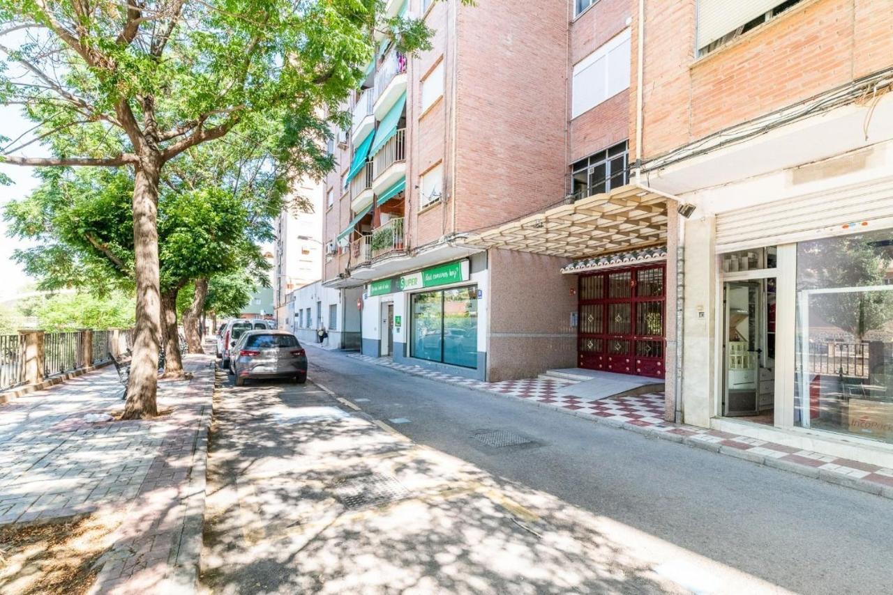 Modern Apartment Close To The City Center And Alhambra Granada Ngoại thất bức ảnh