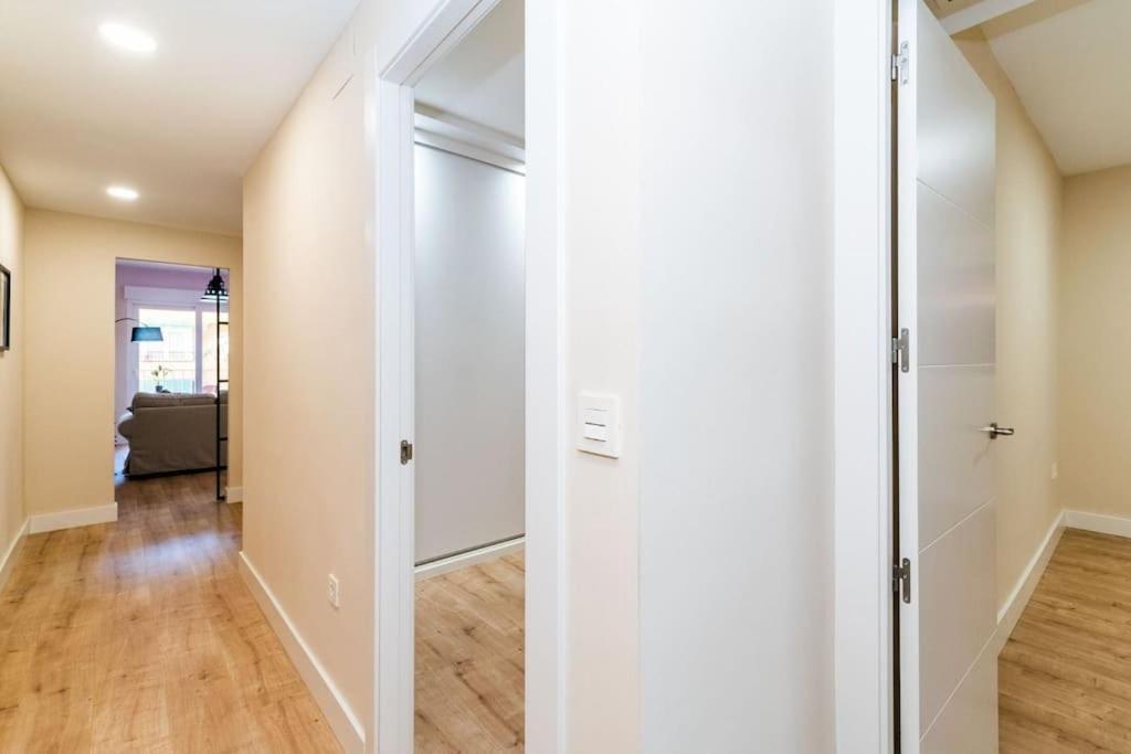 Modern Apartment Close To The City Center And Alhambra Granada Ngoại thất bức ảnh