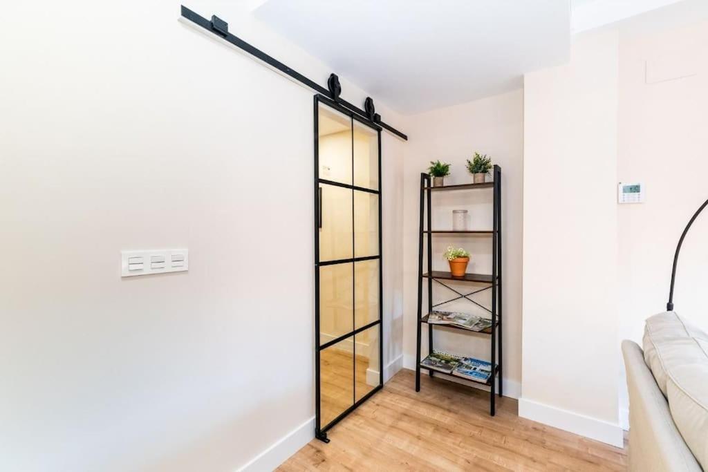 Modern Apartment Close To The City Center And Alhambra Granada Ngoại thất bức ảnh